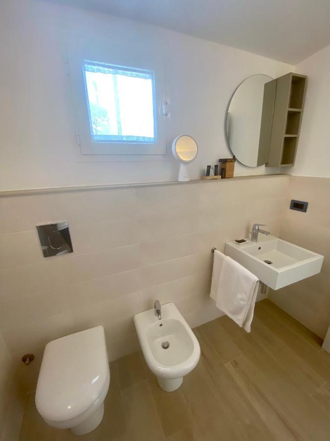 Marina Bay Suites Peschici Bagian luar foto